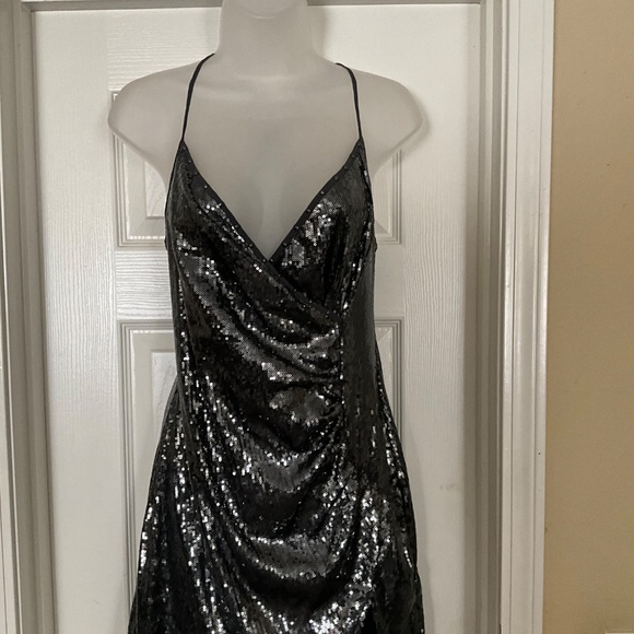 Hale Bob SPARKLING METALLIC GRAY mini dress. Size L - Picture 10 of 10